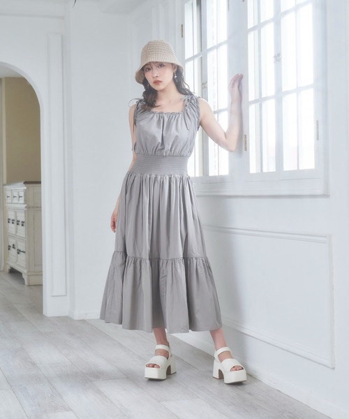 ANDGEEBEE（アンジービー）の「ギャザーリボンワンピ（ワンピース・レディース・カーキ/ブルー・MEDIUM）」の22枚目の写真