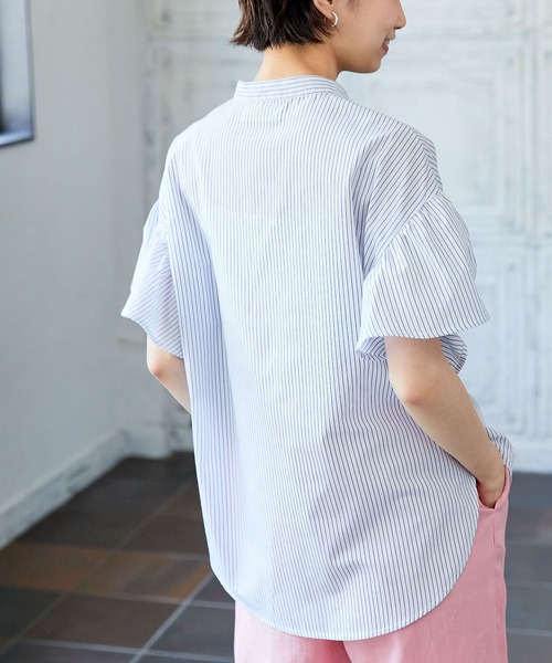 URBAN RESEARCH（アーバンリサーチ）の「フリル袖バンドカラー
