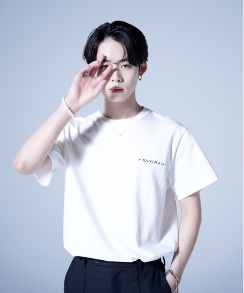 AROUND FLAVA(アラウンドフラバ)の「silkete like heavy weight glitter print T / シルケットライク ヘビーウェイト ラメプリントTシャツ(Tシャツ/カットソー・メンズ・ホワイト/ブラック・LARGE/MEDIUM/SMALL)」の7枚目の写真