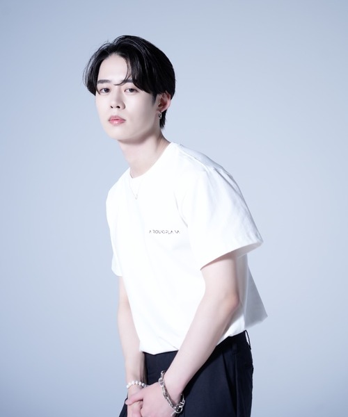 AROUND FLAVA(アラウンドフラバ)の「silkete like heavy weight glitter print T / シルケットライク ヘビーウェイト ラメプリントTシャツ(Tシャツ/カットソー・メンズ・ホワイト/ブラック・LARGE/MEDIUM/SMALL)」の8枚目の写真