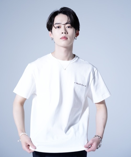 AROUND FLAVA(アラウンドフラバ)の「silkete like heavy weight glitter print T / シルケットライク ヘビーウェイト ラメプリントTシャツ(Tシャツ/カットソー・メンズ・ホワイト/ブラック・LARGE/MEDIUM/SMALL)」の11枚目の写真