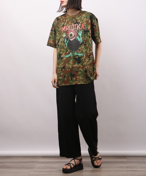 MISHKA（ミシカ）の「MISHKA カモフラージュ柄Tシャツ 半袖（Tシャツ/カットソー・メンズ・グリーン系/グリーン系1/グリーン系2/グリーン系3・M/L/XL）」の20枚目の写真