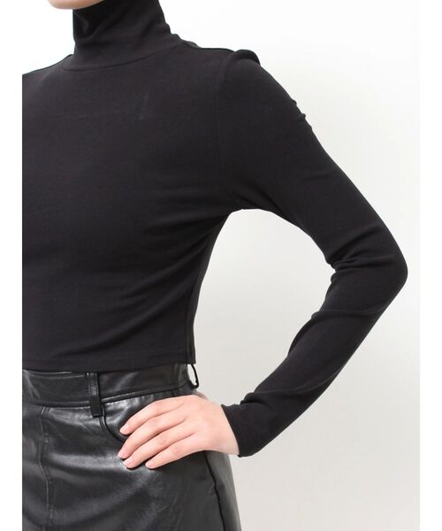 GYDA(ジェイダ)の「HIGH NECKショートロンT(Tシャツ/カットソー・レディース・ブラック/オフホワイト・FREE)」の19枚目の写真