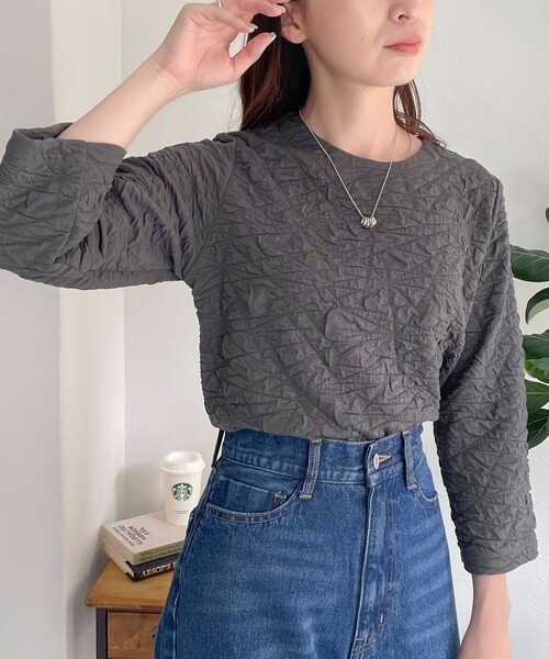 fredy emue(フレディエミュ)の「ポコポコカットJQ8分袖プルオーバー(Tシャツ/カットソー・レディース・チャコールグレー/ブラック/オフホワイト・38)」の7枚目の写真