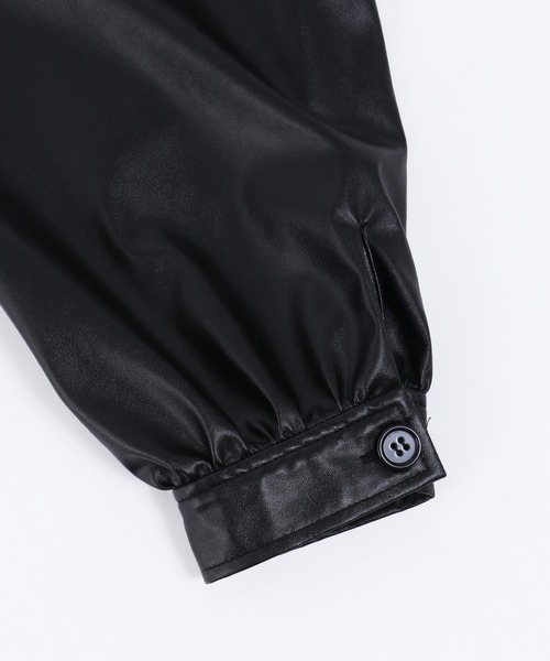 WC（ダブル シー）の「フリルカラーフェイクレザーシャツ（シャツ/ブラウス・レディース・ブラック・FREE）」の16枚目の写真