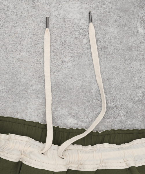 EDIFICE（エディフィス）の「ツイル ダブルクロス ベイカーイージー（カーゴパンツ・メンズ・アイボリー/カーキ/ブラック・SMALL/LARGE/MEDIUM）」の14枚目の写真