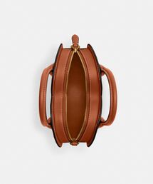 COACH（コーチ）の「ハート バッグ・リジェネラティブ レザー 