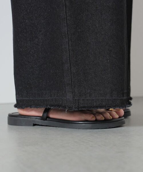 BEAMS HEART（ビームスハート）の「フリンジ タック ワイドデニムパンツ（デニムパンツ・レディース・ブラック系その他4/ナチュラル/ライトブルー/ブルー系その他/ホワイト系その他5・SMALL/MEDIUM）」の22枚目の写真