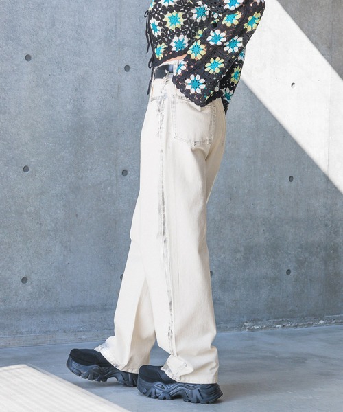 PAGEBOY（ページボーイ）の「foilペイントデニム（デニムパンツ