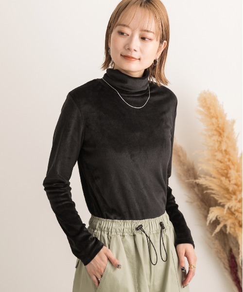 ad thie(アドティエ)の「ベロア素材 ハイネックプルオーバー(Tシャツ/カットソー・レディース・ブラック/オフホワイト/グレー/キャメル/ボルドー/ピンク/ダークグリーン・FREE)」の13枚目の写真