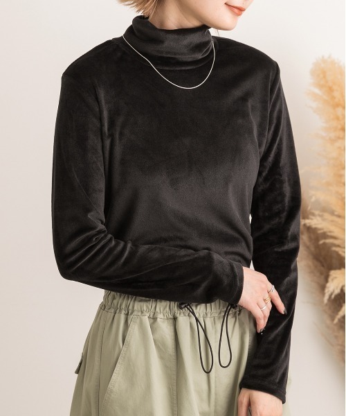 ad thie(アドティエ)の「ベロア素材 ハイネックプルオーバー(Tシャツ/カットソー・レディース・ブラック/オフホワイト/グレー/キャメル/ボルドー/ピンク/ダークグリーン・FREE)」の14枚目の写真