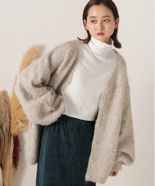 ad thie(アドティエ)の「ベロア素材 ハイネックプルオーバー(Tシャツ/カットソー・レディース・ブラック/オフホワイト/グレー/キャメル/ボルドー/ピンク/ダークグリーン・FREE)」の9枚目の写真