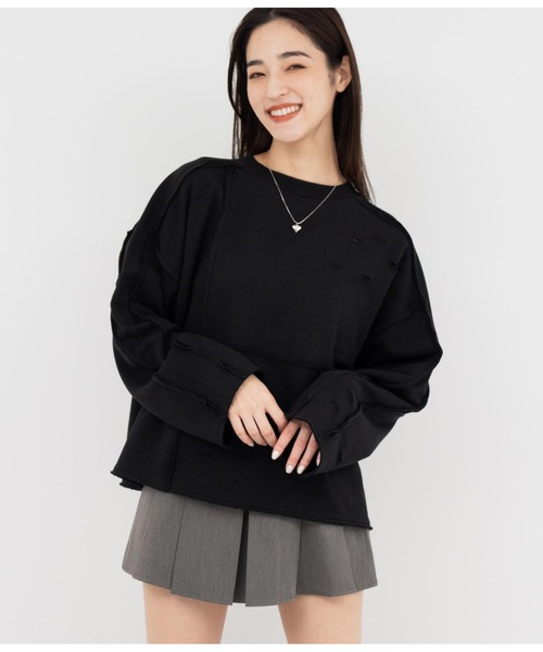 ANAP（アナップ）の「アウトシームダメージ裏毛スウェットトレーナー（スウェット・レディース・ブラック/オフホワイト・FREE）」の11枚目の写真