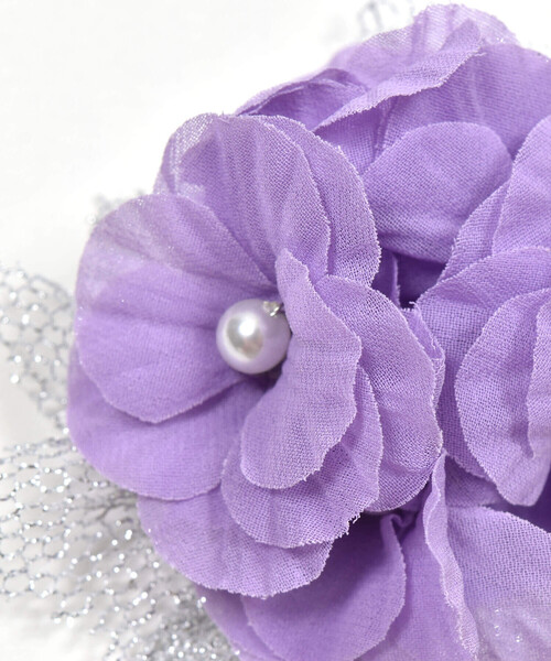 BeBe（ベベ）の「【日本製】パール付きコサージュ（ブローチ/コサージュ・キッズ・ホワイト/パープル・FREE）」の12枚目の写真