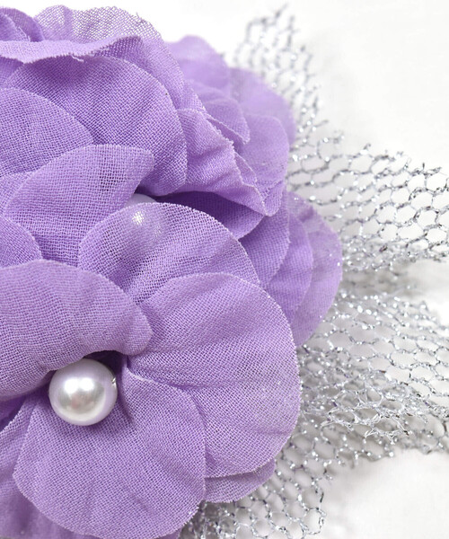 BeBe（ベベ）の「【日本製】パール付きコサージュ（ブローチ/コサージュ・キッズ・ホワイト/パープル・FREE）」の13枚目の写真