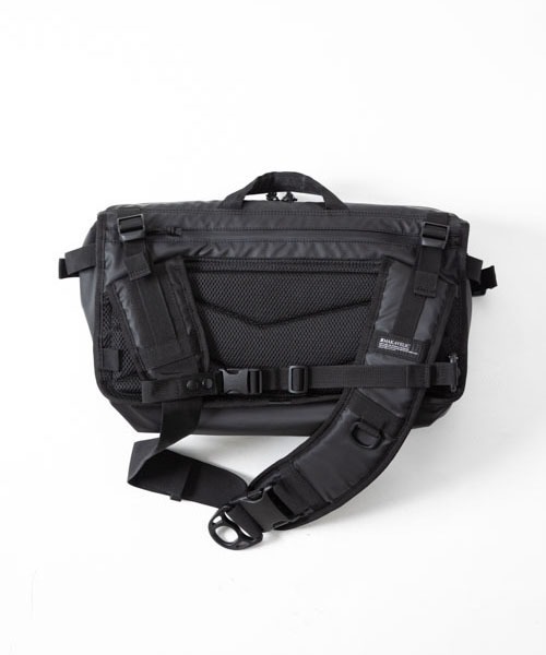 MAKAVELIC（マキャベリック）の「DE ROUTE MESSENGER BAG