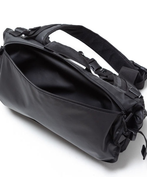 MAKAVELIC（マキャベリック）の「DE ROUTE MESSENGER BAG