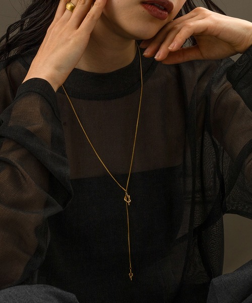 voov（ブーブ）の「【金属アレルギー対応】ノット ロング チェーン サージカル Yネックレス（ネックレス・レディース・シルバー/ゴールド・フリー）」の13枚目の写真