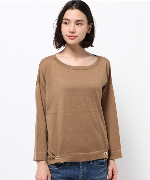 NATURAL BEAUTY BASIC(ナチュラルビューティーベーシック)の「【JJ 12月号掲載】ハトメ釦ニット(ニット/セーター・レディース・ネイビー/グレー/ホワイト系その他/レッド/グレー系その他/ダークベージュ・MEDIUM)」の22枚目の写真