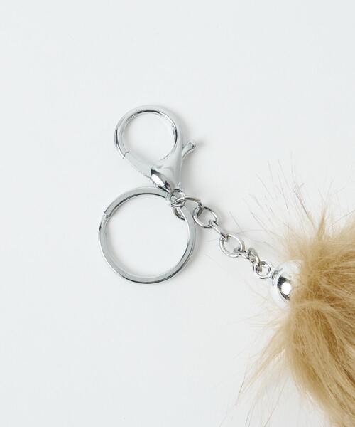 WEGO(ウィゴー)の「WEGO/ファーしっぽキーホルダー(キーホルダー・レディース・ブラック/ホワイト/ベージュ・FREE)」の5枚目の写真