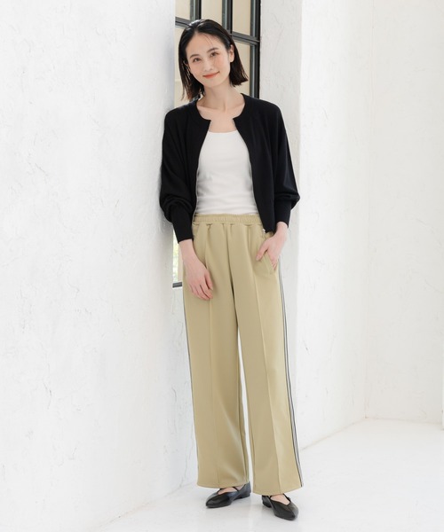 LAKOLE(ラコレ)の「ニットフラットシューズ / 996420(パンプス・レディース・ブラック/レッド/アイボリー・MEDIUM/LARGE/SMALL)」の21枚目の写真