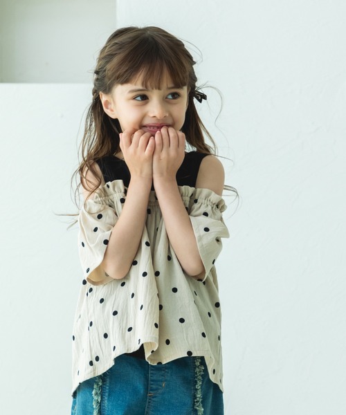 pairmanon（ペアマノン）の「オフショル風 ワッフルドッキングブラウス（シャツ/ブラウス・キッズ・ブラック/アイボリー/ライトベージュ・130/90/110/120/140/100/150）」の14枚目の写真