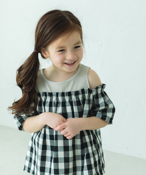 pairmanon（ペアマノン）の「オフショル風 ワッフルドッキングブラウス（シャツ/ブラウス・キッズ・ブラック/アイボリー/ライトベージュ・130/90/110/120/140/100/150）」の17枚目の写真