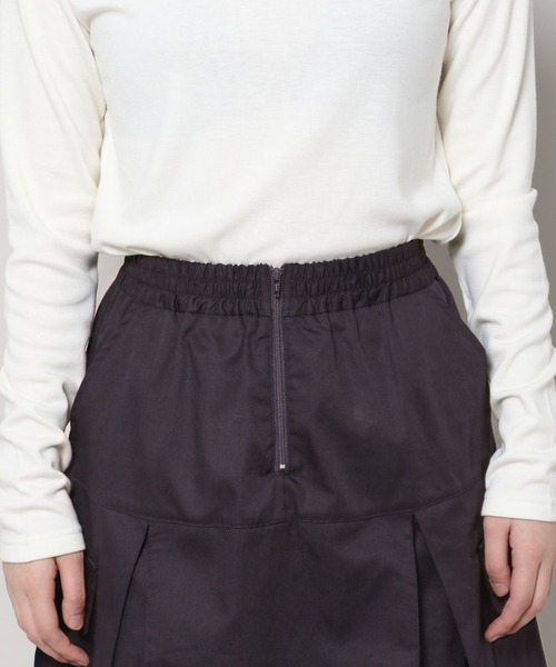 3.3 Field Trip （3.3フィールドトリップ）の「3.3 Field Trip／ポケットナイロンスカート 2103557（スカート・レディース・グレー/ネイビー・FREE）」の16枚目の写真