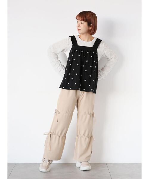 ehka sopo(エヘカソポ)の「リボンドロストパンツ(その他パンツ・レディース・ブラック/ベージュ/キナリ・F)」の14枚目の写真