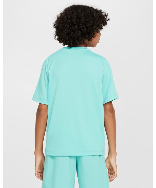 NIKE（ナイキ）の「《NIKEアパレル》YTH DF ｱｲｺﾝ S/S ﾄｯﾌﾟ（Tシャツ/カットソー・キッズ・ブラック×ホワイト/グリーン系その他/バーガンディー・130/140/150/160）」の12枚目の写真