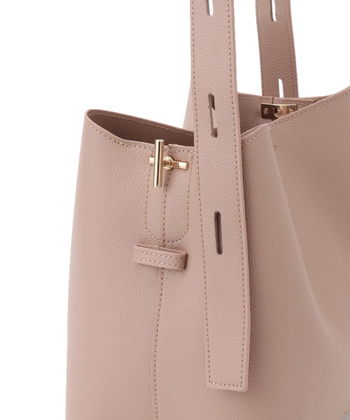 ROPE' PICNIC（ロペピクニック）の「マンテルメタルスクエアワンショルダーバッグ（ショルダーバッグ・レディース・ブラック/グレー/オフホワイト/ベージュ系その他・FREE）」の12枚目の写真