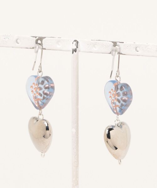 tone（トーン）の「【Occhocochoi】Czechbees Heart×Heart silver pierce(MA)（ピアス（両耳用）・レディース・シルバー・FREE）」の2枚目の写真