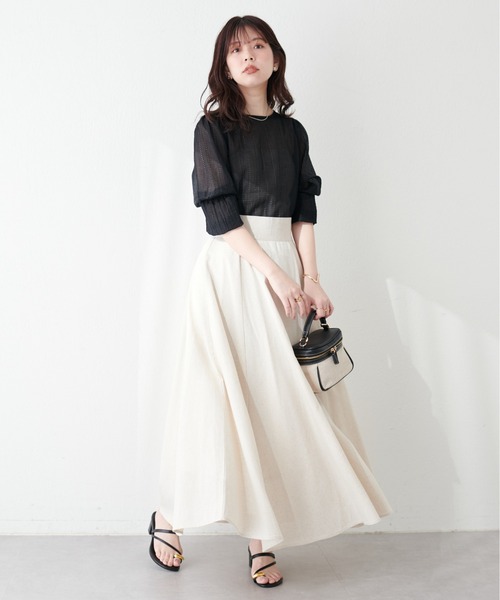 natural couture(ナチュラルクチュール)の「変わり織りシアー素材ブラウス(シャツ/ブラウス・レディース・ブラック/オフホワイト/ミント/ライトベージュ・FREE)」の13枚目の写真