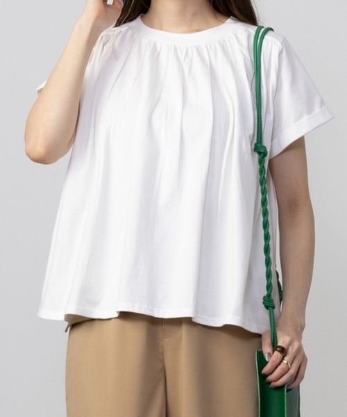 Howdy Marie(ハウディ―マリー)の「Howdy Marie ハウディーマリー ギャザーTシャツ(Tシャツ/カットソー・レディース・ブラック/ホワイト/モカ・フリー)」の2枚目の写真