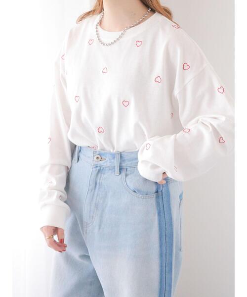 ehka sopo（エヘカソポ）の「ハート刺繍ロンT（Tシャツ/カットソー・レディース・サックスブルー/ブラック/オフホワイト・F）」の5枚目の写真