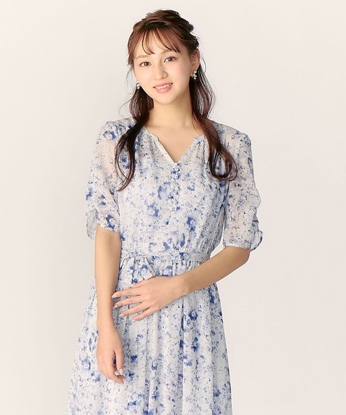 LAISSE PASSE（レッセパッセ）の「MIXフラワープリントワンピース（ワンピース・レディース・サックスブルー系/ベージュ・MEDIUM/SMALL）」の14枚目の写真