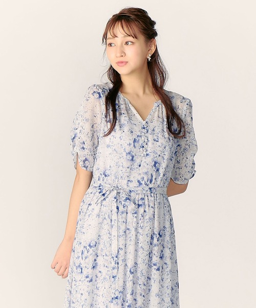 LAISSE PASSE（レッセパッセ）の「MIXフラワープリントワンピース（ワンピース・レディース・サックスブルー系/ベージュ・MEDIUM/SMALL）」の12枚目の写真