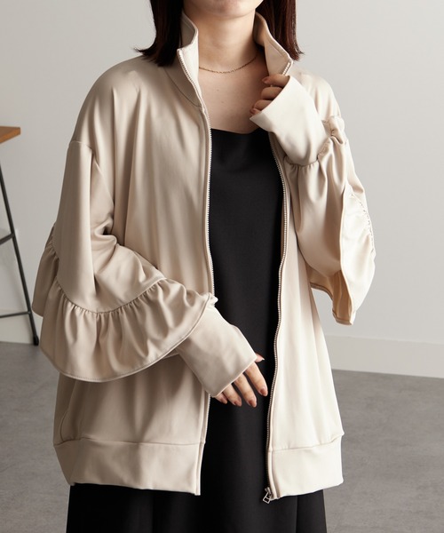 RANAN(ラナン)の「フリルラッシュガードブルゾン(ブルゾン・レディース・ライトベージュ/ブラック・M/L/LL)」の4枚目の写真