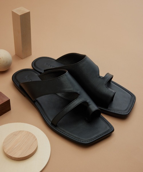 y/m by RIKA（イムバイリカ）の「スリーポイントサンダル（サンダル・レディース・ブラック・MEDIUM/LARGE/SMALL）」の17枚目の写真