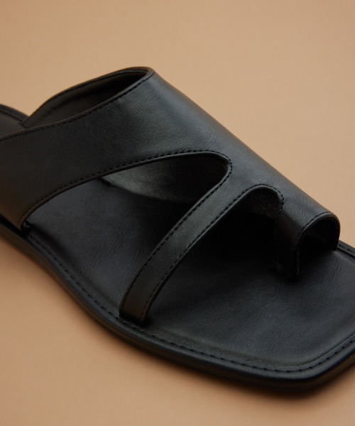 y/m by RIKA（イムバイリカ）の「スリーポイントサンダル（サンダル・レディース・ブラック・MEDIUM/LARGE/SMALL）」の22枚目の写真