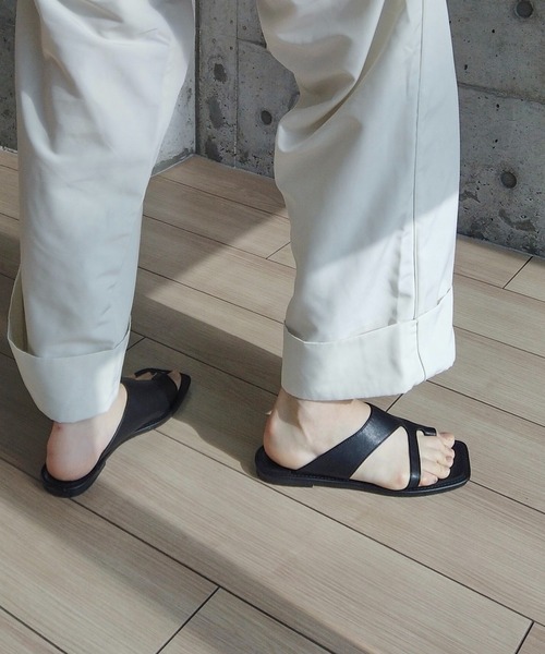 y/m by RIKA（イムバイリカ）の「スリーポイントサンダル（サンダル・レディース・ブラック・MEDIUM/LARGE/SMALL）」の6枚目の写真