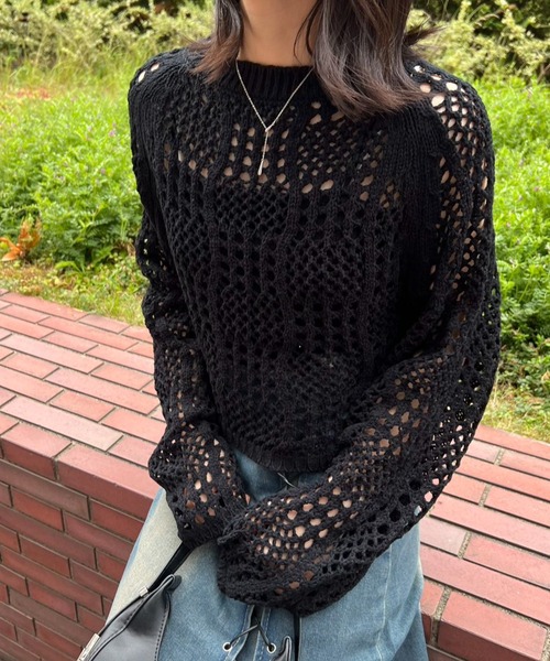 mebole(メボレ)の「クロップド丈透かし編みニット(ニット/セーター・レディース・ピンク/ホワイト/ブラック・FREE)」の10枚目の写真