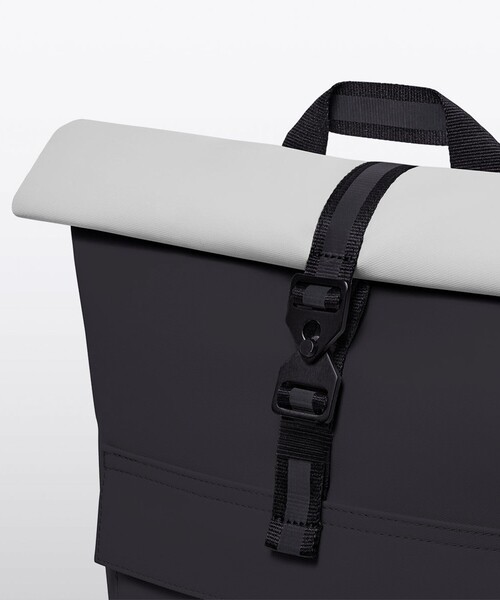 UCON ACROBATICS（ユーコンアクロバティックス）の「【UCON ACROBATICS/ユーコン・アクロバティックス】Jasper Mini Backpack Aloe（バックパック/リュック・メンズ・ブラック系その他・FREE）」の10枚目の写真