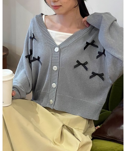 3.3 Field Trip （3.3フィールドトリップ）の「3.3 Field Trip／リボンカーディガン 2110251（カーディガン/ボレロ・レディース・ブルー/アイボリー・FREE）」の2枚目の写真