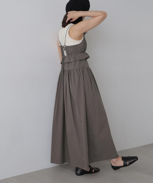 FREE'S MART（フリーズマート）の「ペプラムキャミティアードワンピース（ワンピース・レディース・グレー/ブルー/ホワイト・SMALL/MEDIUM）」の7枚目の写真