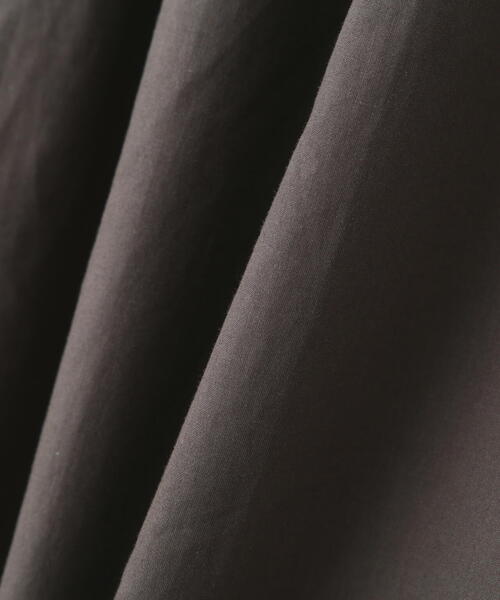 FREE'S MART（フリーズマート）の「ペプラムキャミティアードワンピース（ワンピース・レディース・グレー/ブルー/ホワイト・SMALL/MEDIUM）」の17枚目の写真