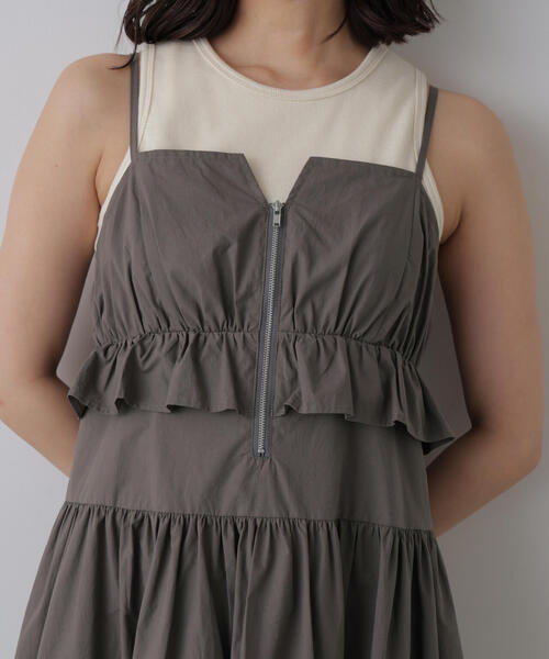 FREE'S MART（フリーズマート）の「ペプラムキャミティアードワンピース（ワンピース・レディース・グレー/ブルー/ホワイト・SMALL/MEDIUM）」の19枚目の写真