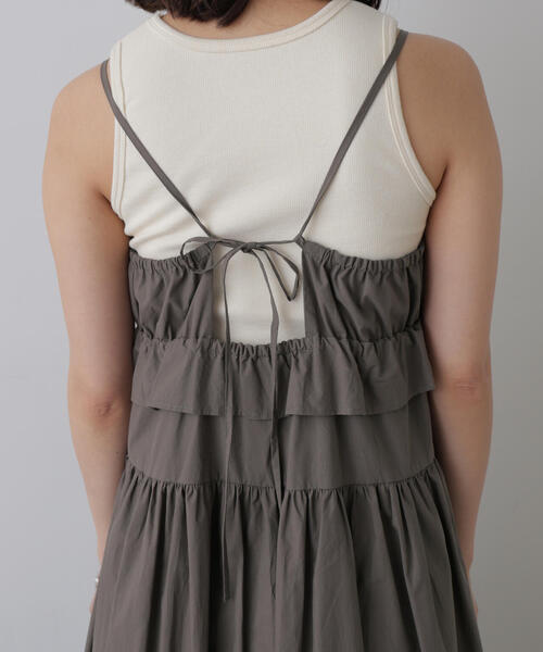 FREE'S MART（フリーズマート）の「ペプラムキャミティアードワンピース（ワンピース・レディース・グレー/ブルー/ホワイト・SMALL/MEDIUM）」の22枚目の写真