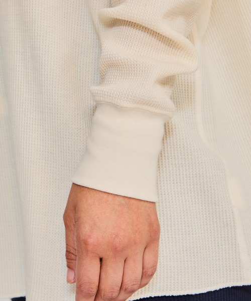 HANES（ヘインズ）の「【Hanes/ヘインズ】レディース ヘンリーネック（Tシャツ/カットソー・レディース・オフホワイト/ブラック/ダークネイビー/ヘザーグレー・FREE）」の6枚目の写真