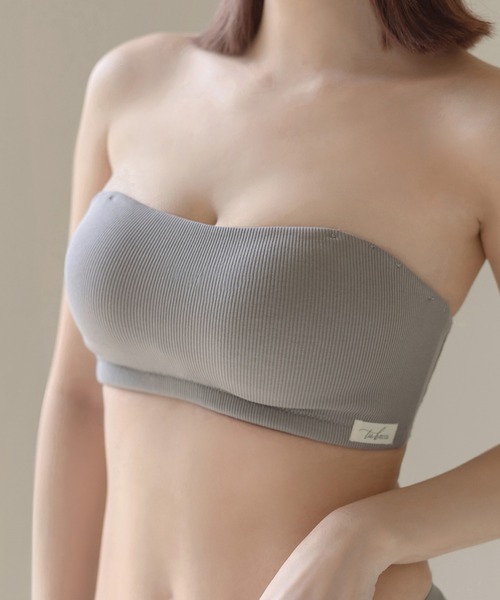 tu-hacci（ツーハッチ）の「ズレずに盛れる！2wayリブストラップレスブラジャー【ブラジャー単品】（ブラジャー・レディース・ブラック/グレー/キナリ・A70/A75/B65/B70/B75/B80/C65/C70/C75/C80/D65/D70/D75/D80/E65/E70/E75/E80/F65/F70/F75）」の6枚目の写真